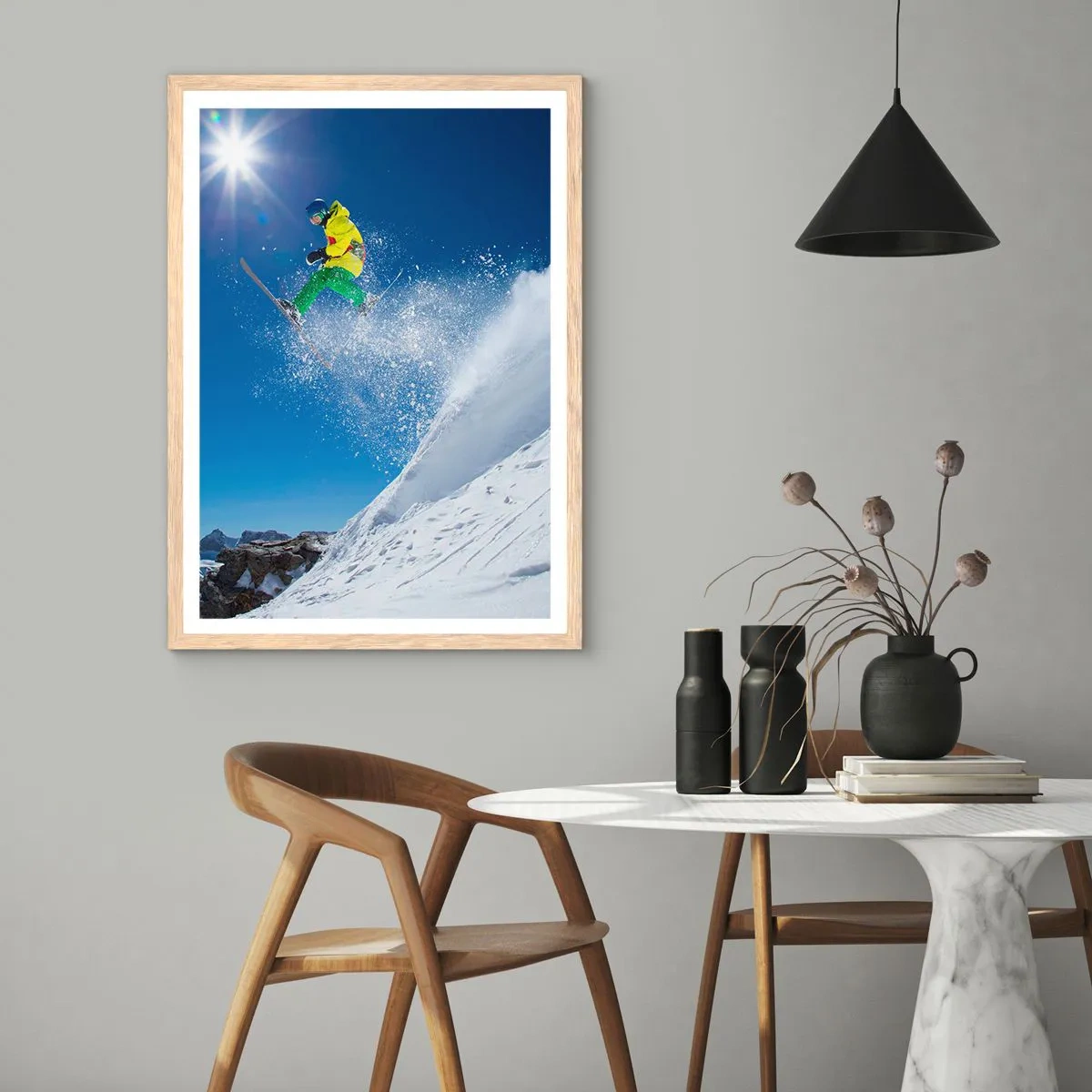 Poszter világos tölgy keretben - Tánc a hegyekkel - 70x100 cm