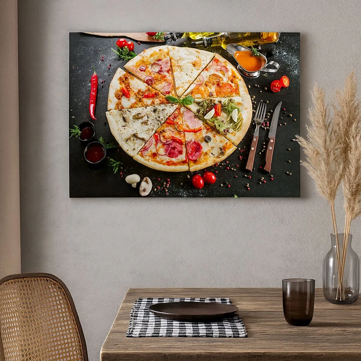 Vászonkép - Különböző ízű pizza, feltétekkel a háttérben - 70x50cm - Ízek palettája - Modern fali dekoráció nappalihoz és hálószobához ARTTOR