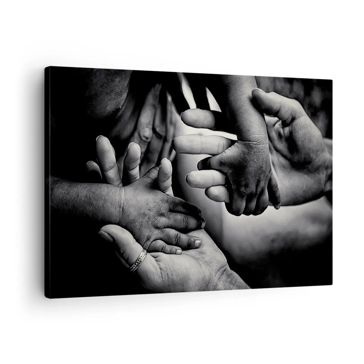 Vászonkép - Különböző generációk fekete-fehér kezei - 70x50cm - Embernek lenni - Modern fali dekoráció nappalihoz és hálószobához ARTTOR