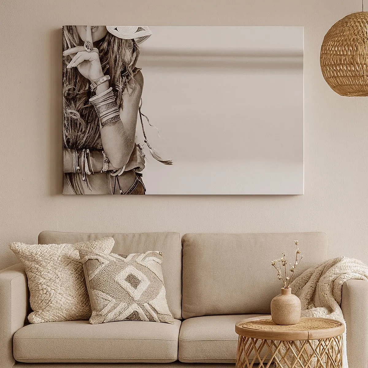 Vászonkép - Ékszerekkel díszített bohém nő portréja - 70x50cm - Mint egy leány - Modern fali dekoráció nappalihoz és hálószobához ARTTOR