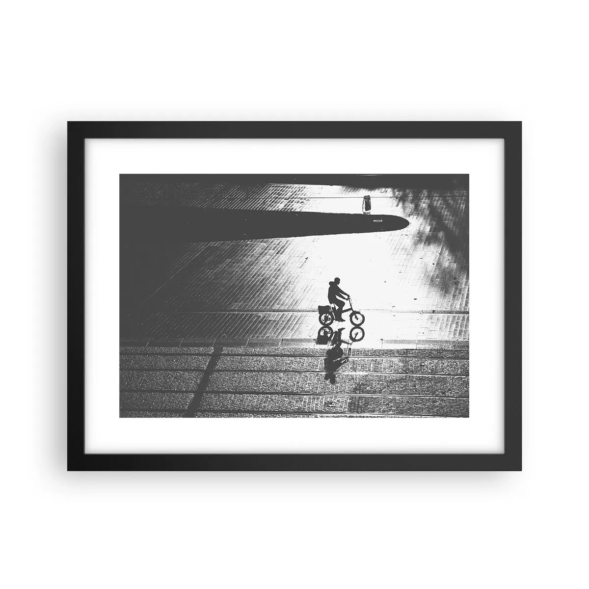 Poszter fehér keretben - Előre, a városon keresztül - 40x30 cm