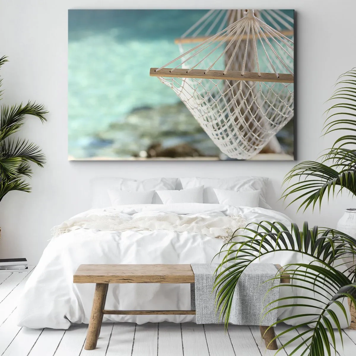 Vászonkép - Függőágy, kilátással a türkizkék vízre - 70x50cm - Itt az ideje a pihenésnek - Modern fali dekoráció nappalihoz és hálószobához ARTTOR