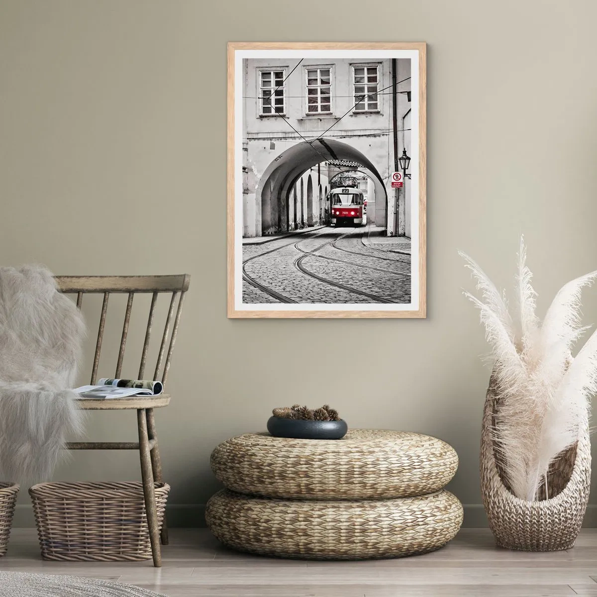 Poszter világos tölgy keretben - A város labirintusán keresztül - 40x50 cm