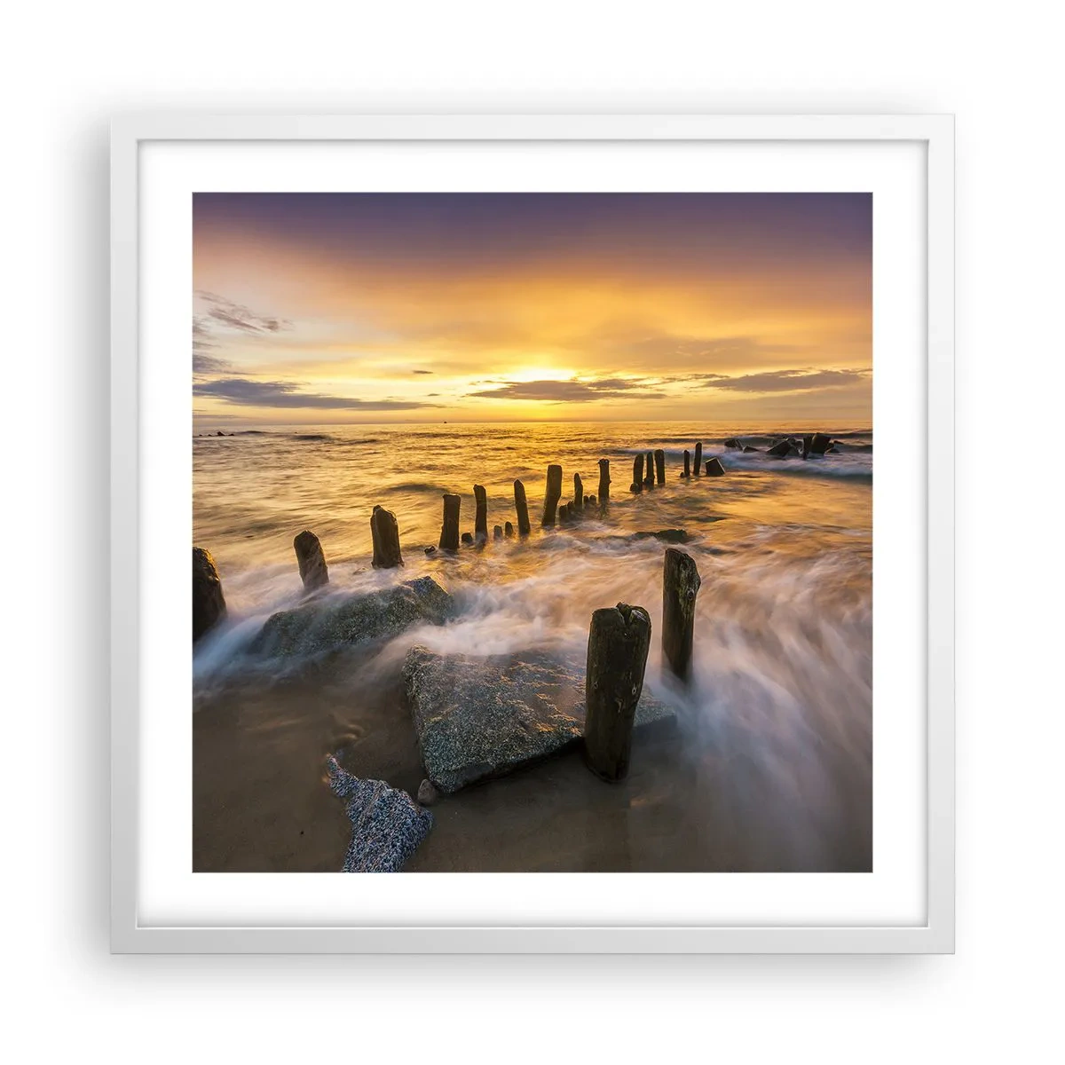 Poszter fekete keretben - A Balti-tenger nyers szépsége - 50x50 cm