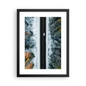 Poszter fehér keretben - Átvágni a téli erdőn - 30x40 cm