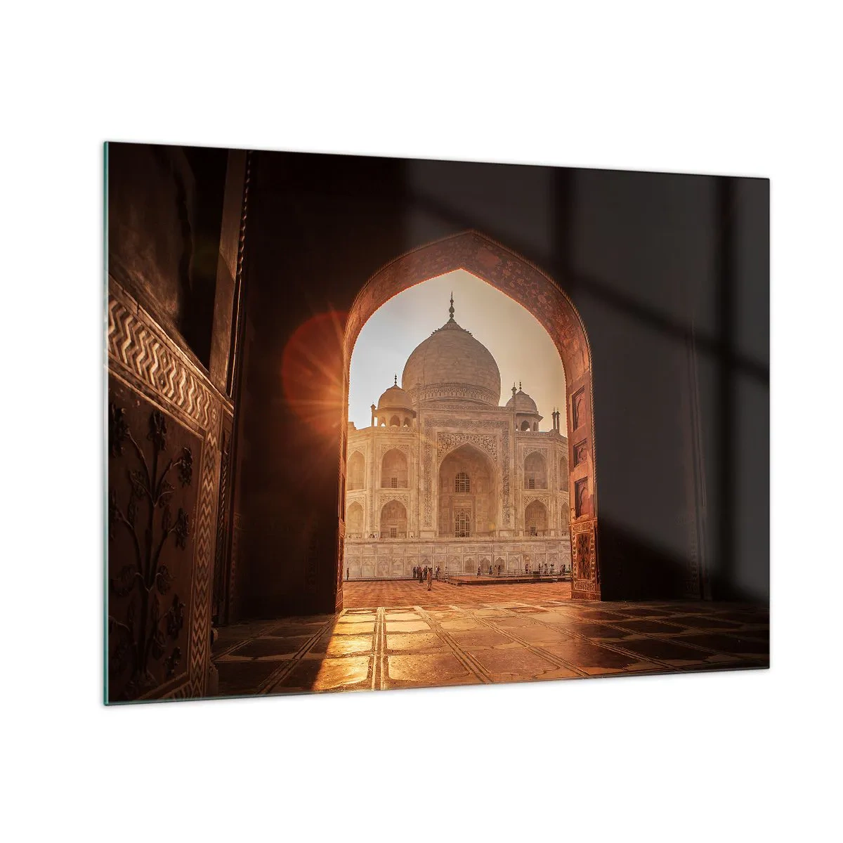 Üveg kép - Naplemente egy monumentális épület felett, egy boltíven keresztül - 70x50cm - A földöntúli szerelem emlékműve - Modern fali dekoráció nappalihoz és hálószobához ARTTOR