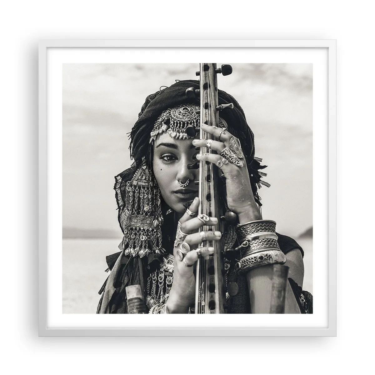 Poszter fekete keretben - Csak a keleti zene - 60x60 cm