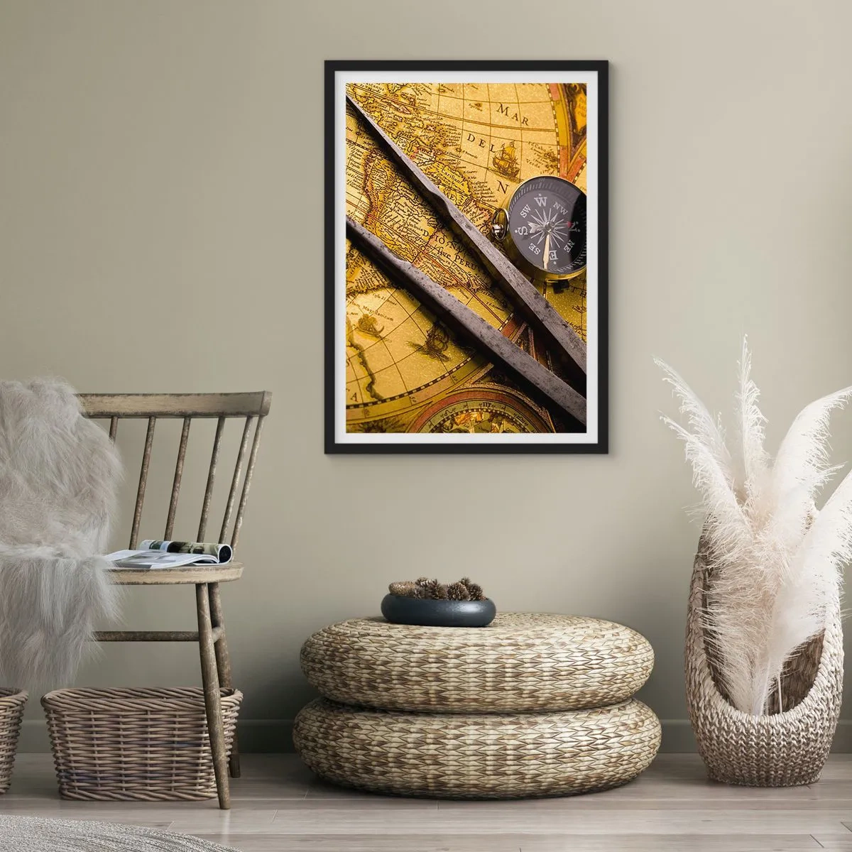 Poszter fehér keretben - Régi térkép iránytűvel és navigációs eszközökkel - 50x70cm - Hol vannak ezek a kincsek? - Modern fali dekoráció nappalihoz és hálószobához ARTTOR