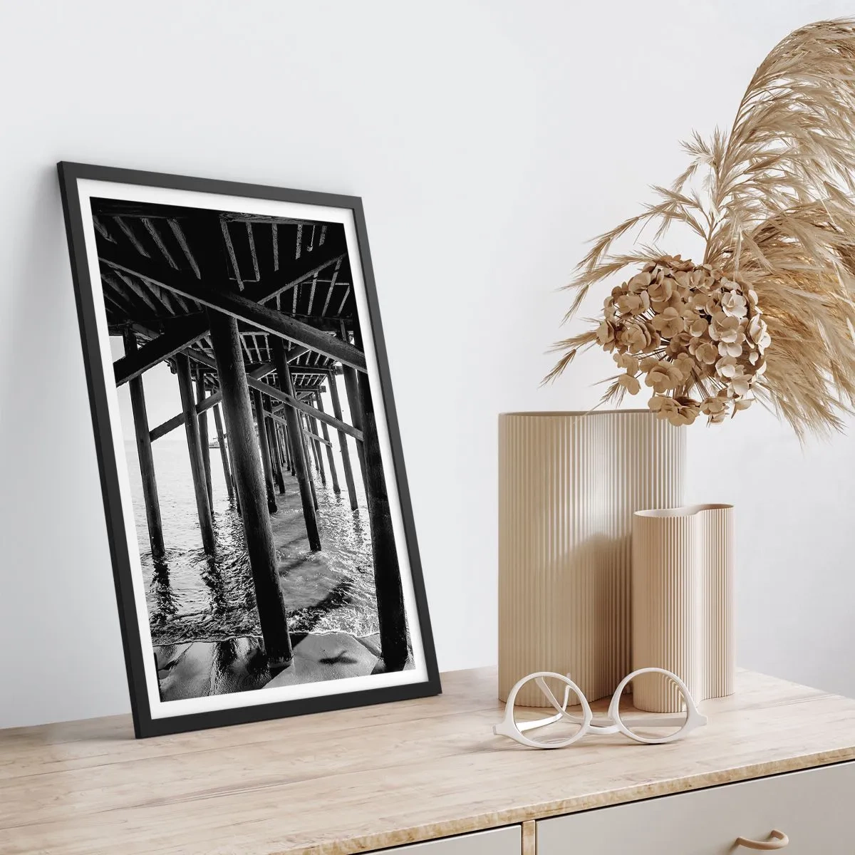 Poszter fehér keretben - Tengerparti rejtekhely - 70x100 cm