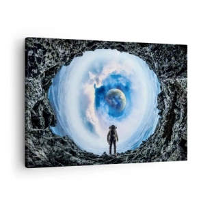 Vászonkép - Űrhajós egy űrtájkép előtt, a Földdel a háttérben - 70x50cm - Nincs messze otthontól - Modern fali dekoráció nappalihoz és hálószobához ARTTOR