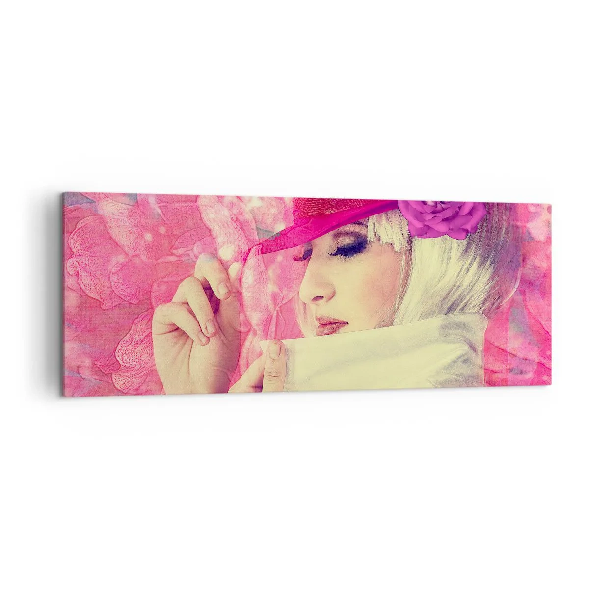 Vászonkép - Retro portré rózsaszín ködben - 140x50 cm