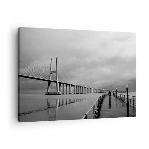 Vászonkép - Egy függőhíd a víz felett fekete-fehérben - 70x50cm - Mindenkinek, ami neki jár - Modern fali dekoráció nappalihoz és hálószobához ARTTOR