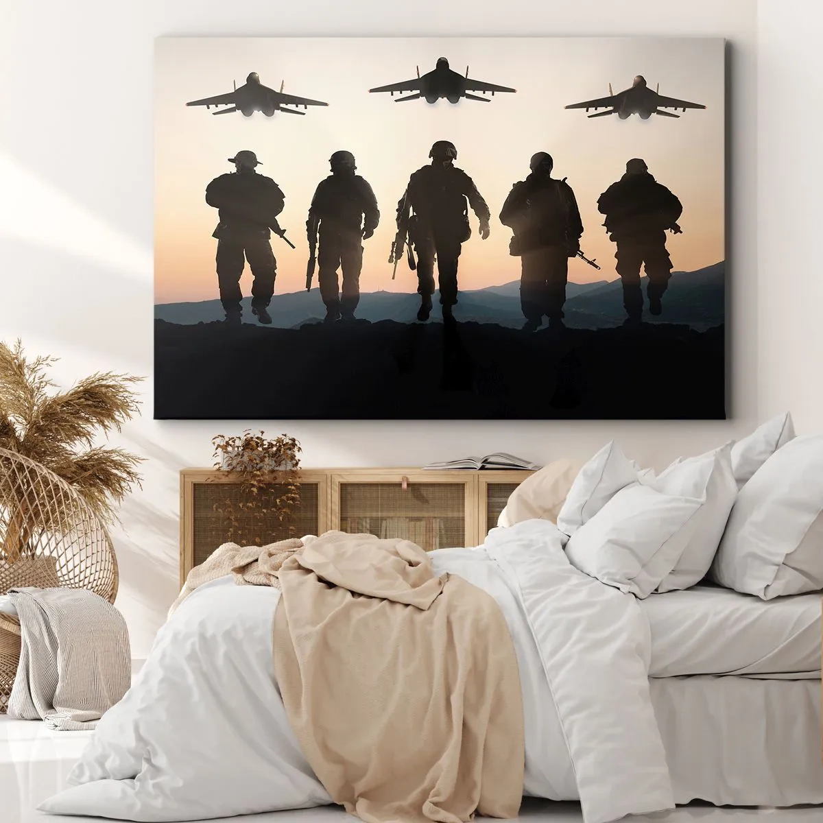 Vászonkép - Katonák és vadászgépek sziluettjei a naplemente hátterében - 70x50cm - Üdvözlünk a világunkban - Modern fali dekoráció nappalihoz és hálószobához ARTTOR