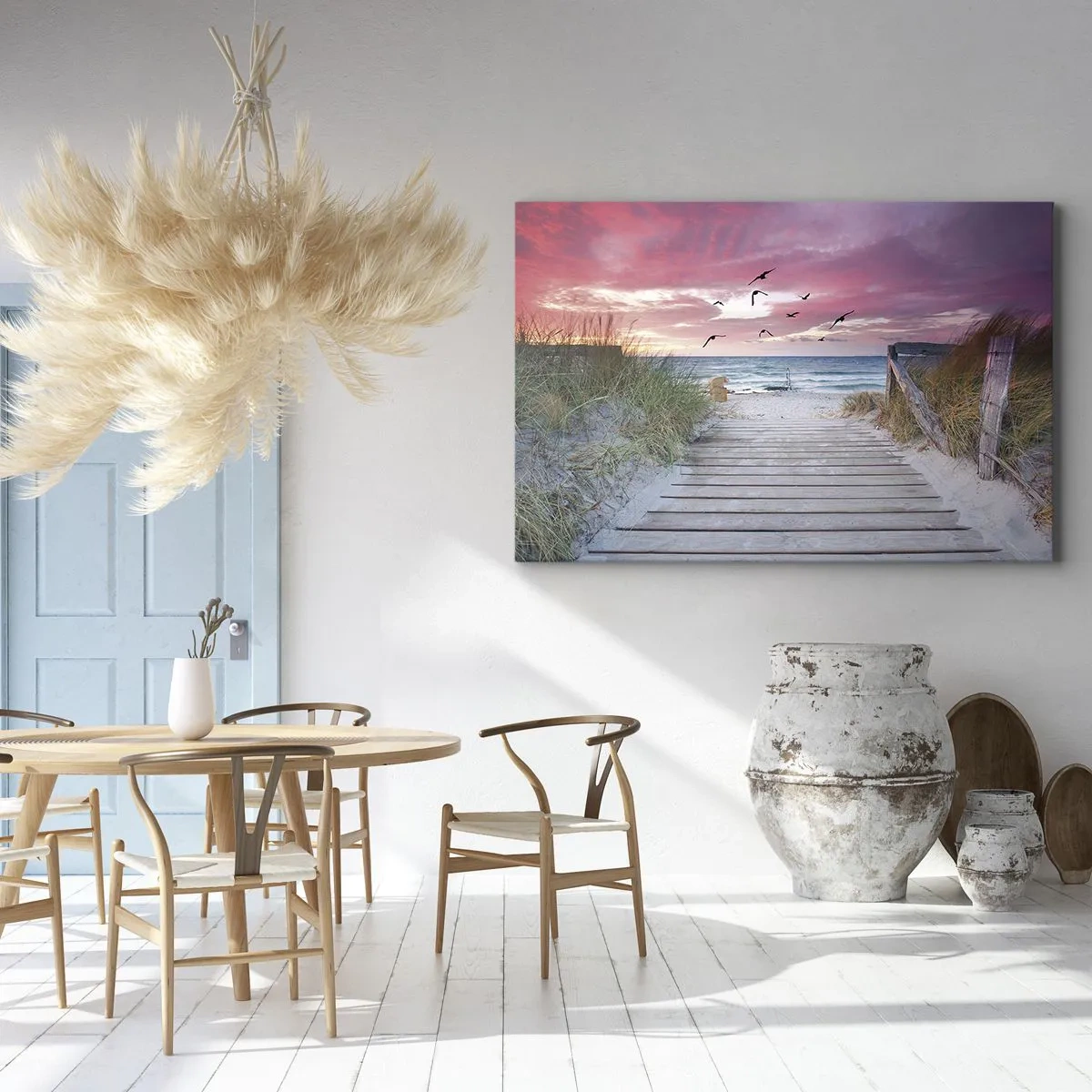 Vászonkép - Fából készült ösvény a tengerparton rózsaszín naplementekor - 70x50cm - Balti impresszió - Modern fali dekoráció nappalihoz és hálószobához ARTTOR