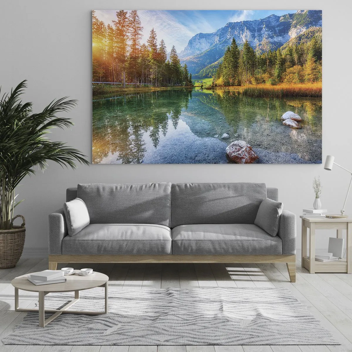 Üveg kép - Egy hegyi tó, erdővel és fenséges csúcsokkal körülvéve - 70x50cm - Az ősz enyhesége - Modern fali dekoráció nappalihoz és hálószobához ARTTOR