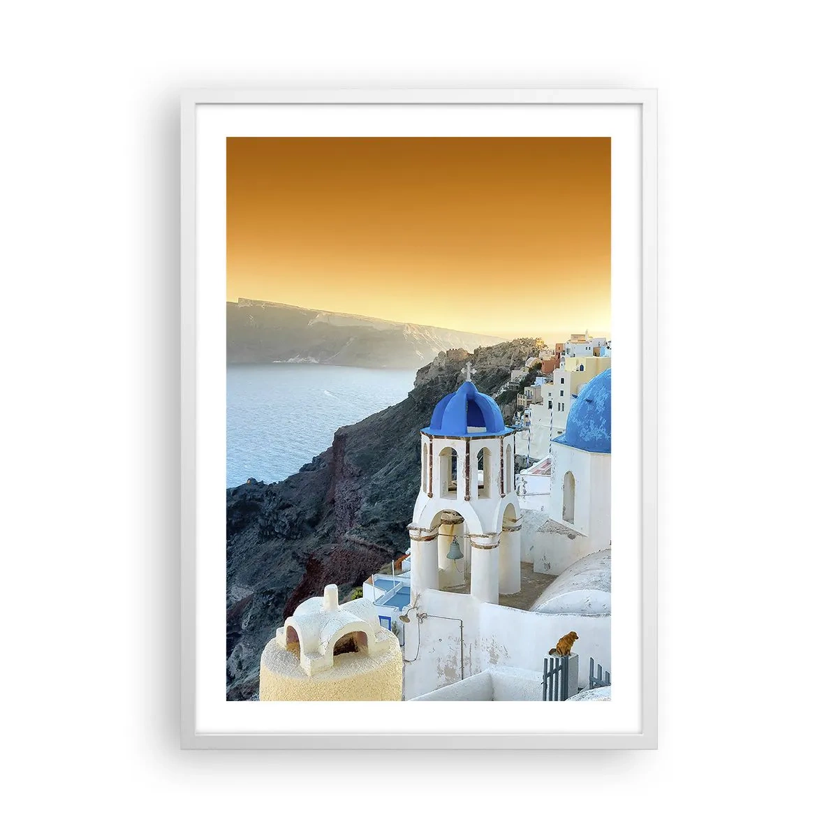 Poszter fekete keretben - Santorini – rásimulva a sziklákra - 50x70 cm